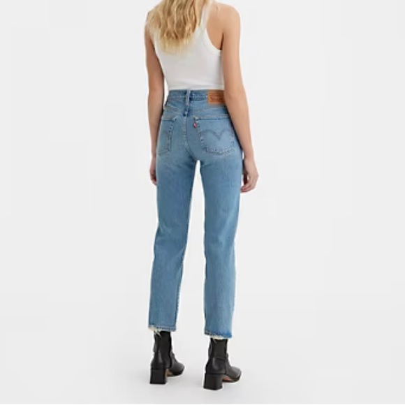 Levi’s Wedgie Jeans - Picture 2 of 6